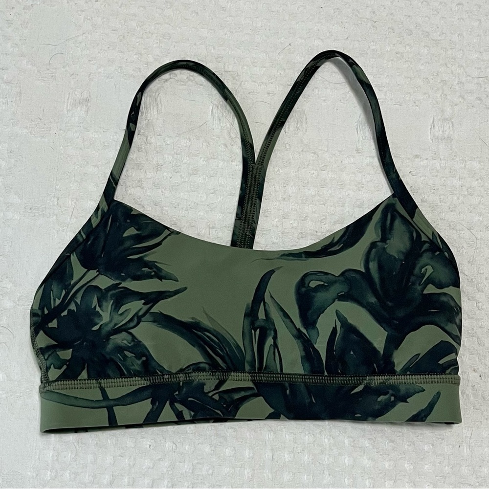 Lululemon Flow Y Bra Size 6